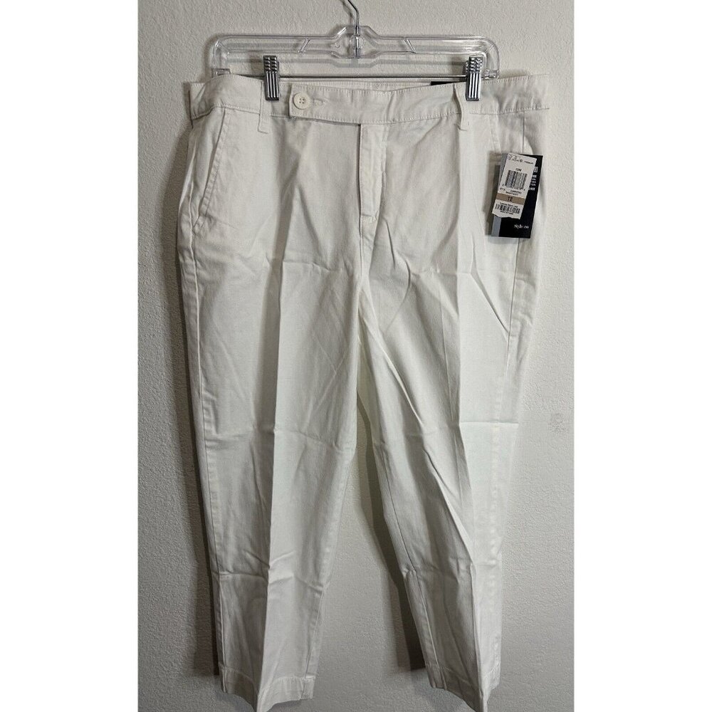 Style And Company Bright White Mid Rise Capri Pants Size 12